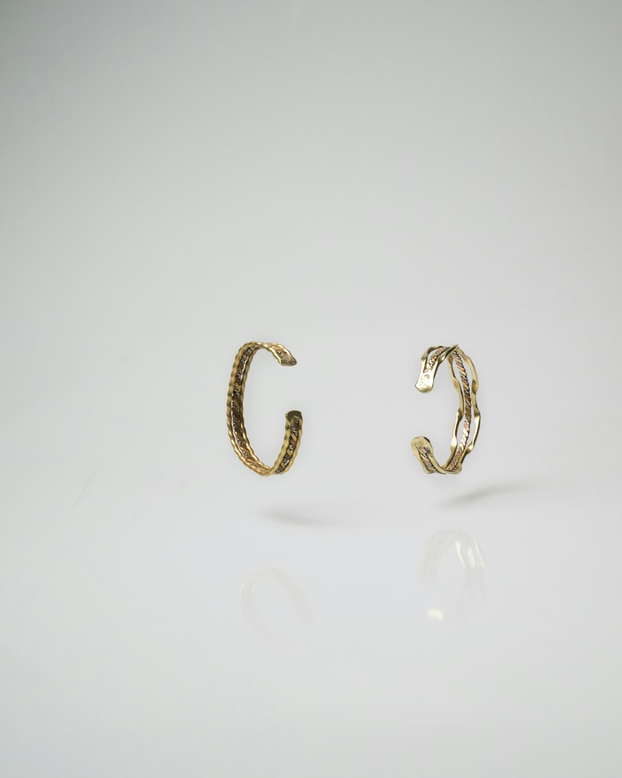 Argollas Torcidas de Oro 18k
