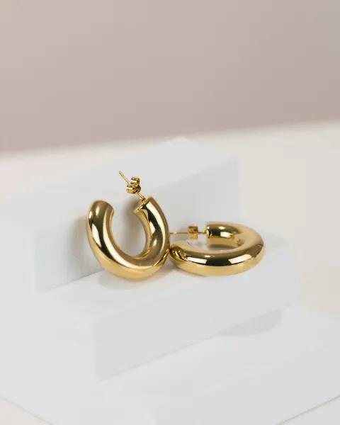 Argollas Gruesas de Oro 18k · Oro 18k